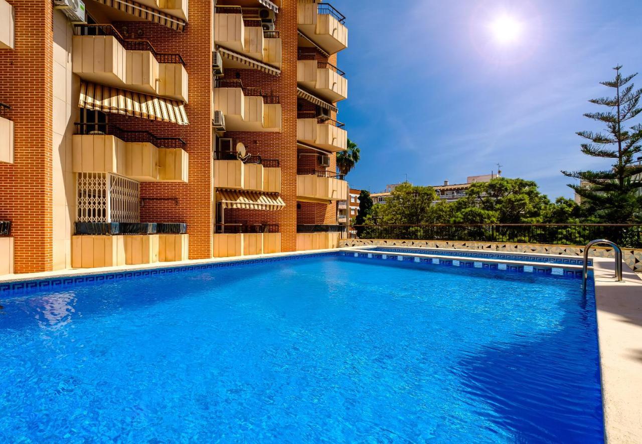 Holiday Penthouse Jardin 또레비에하 외부 사진
