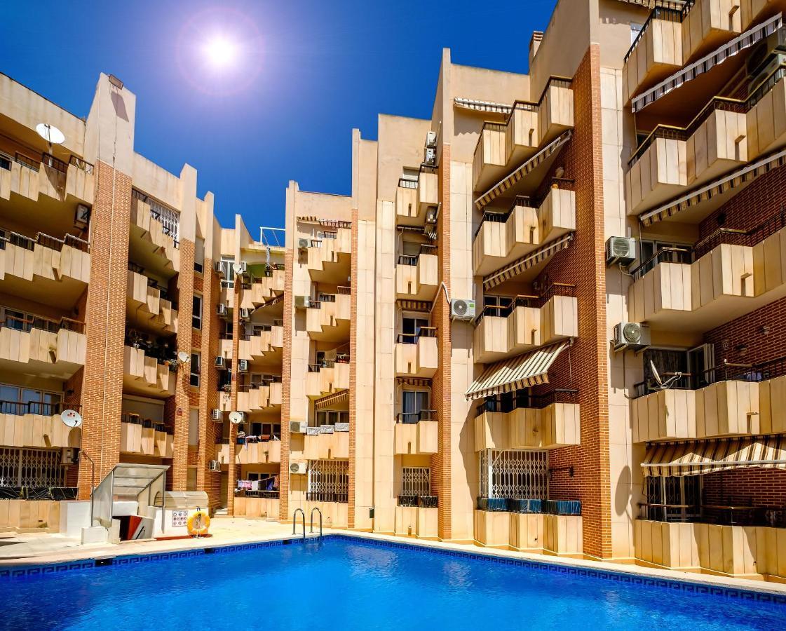 Holiday Penthouse Jardin 또레비에하 외부 사진
