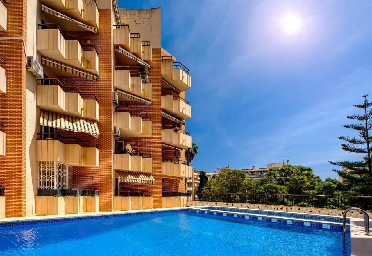 Holiday Penthouse Jardin 또레비에하 외부 사진