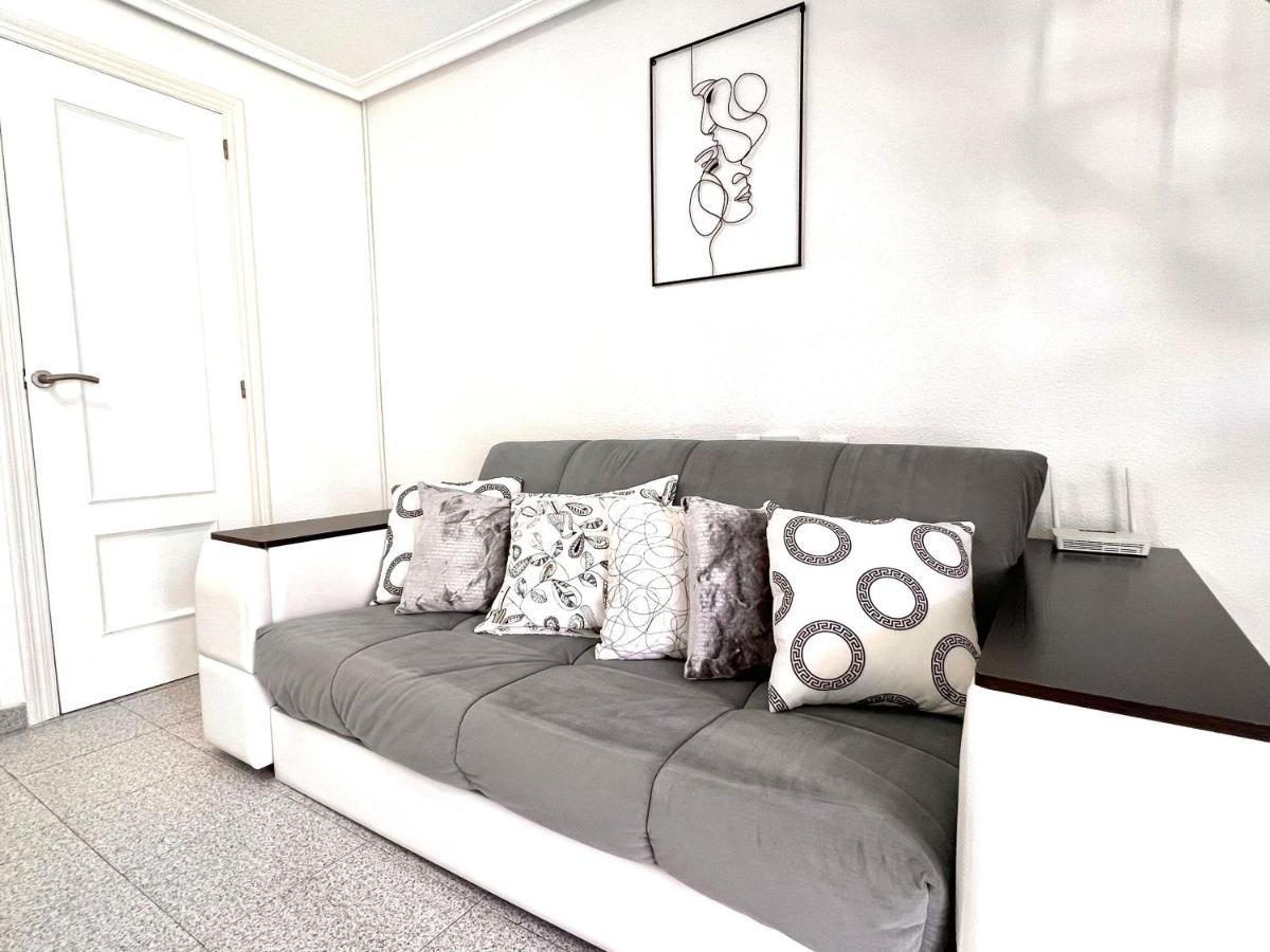 Holiday Penthouse Jardin 또레비에하 외부 사진