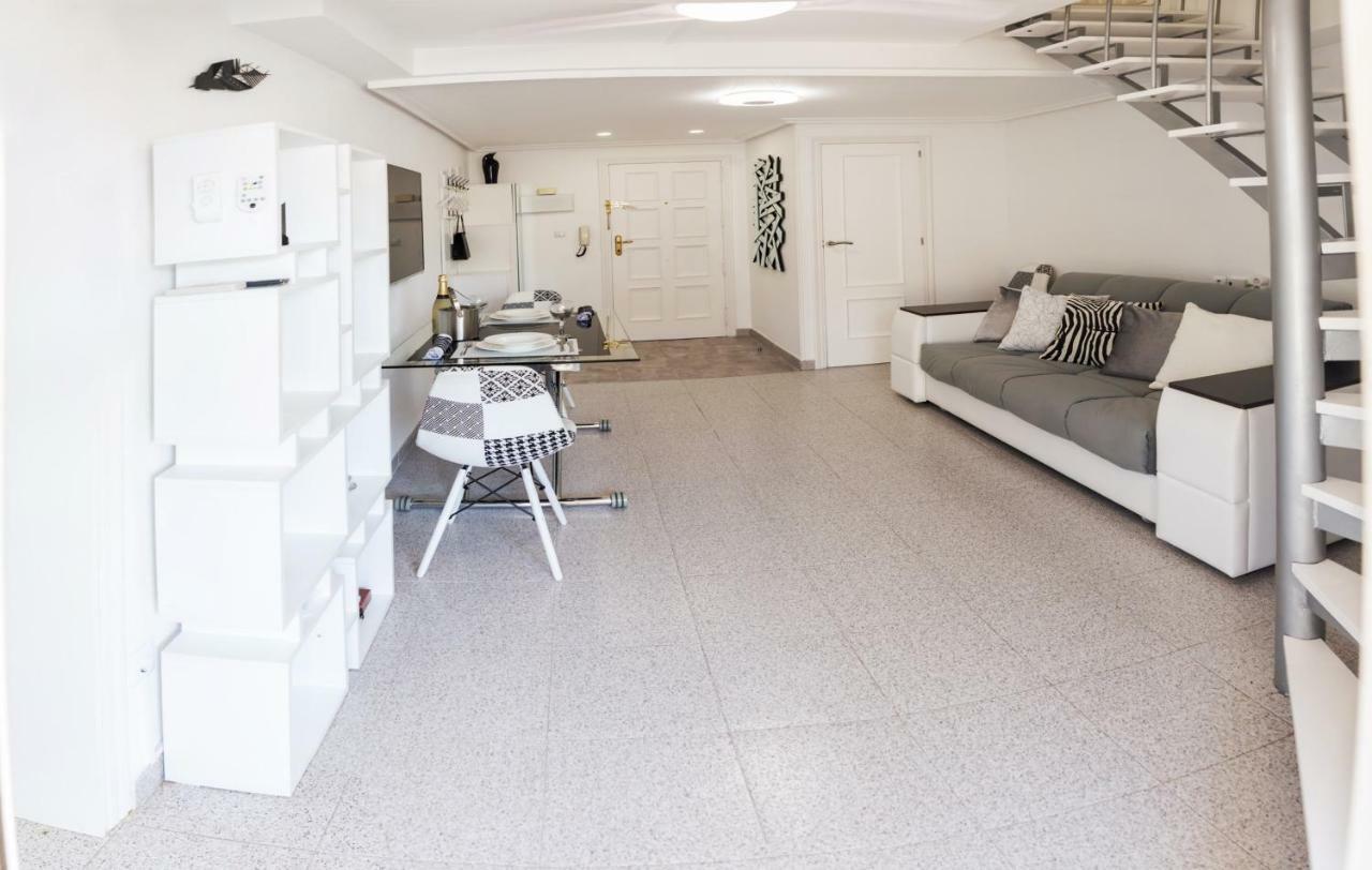 Holiday Penthouse Jardin 또레비에하 외부 사진