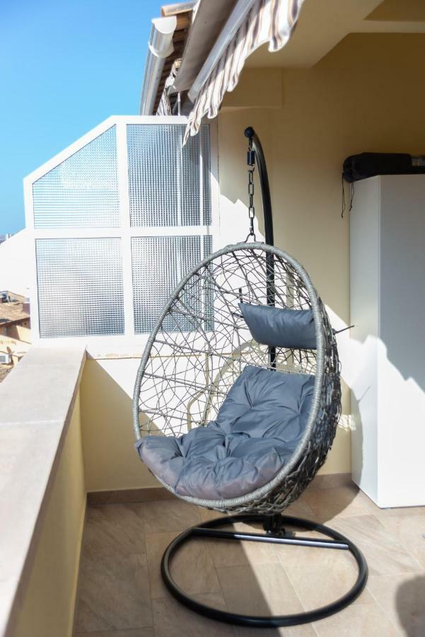 Holiday Penthouse Jardin 또레비에하 외부 사진